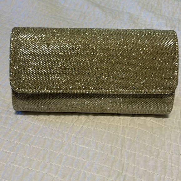 Handbags - Gold clutch